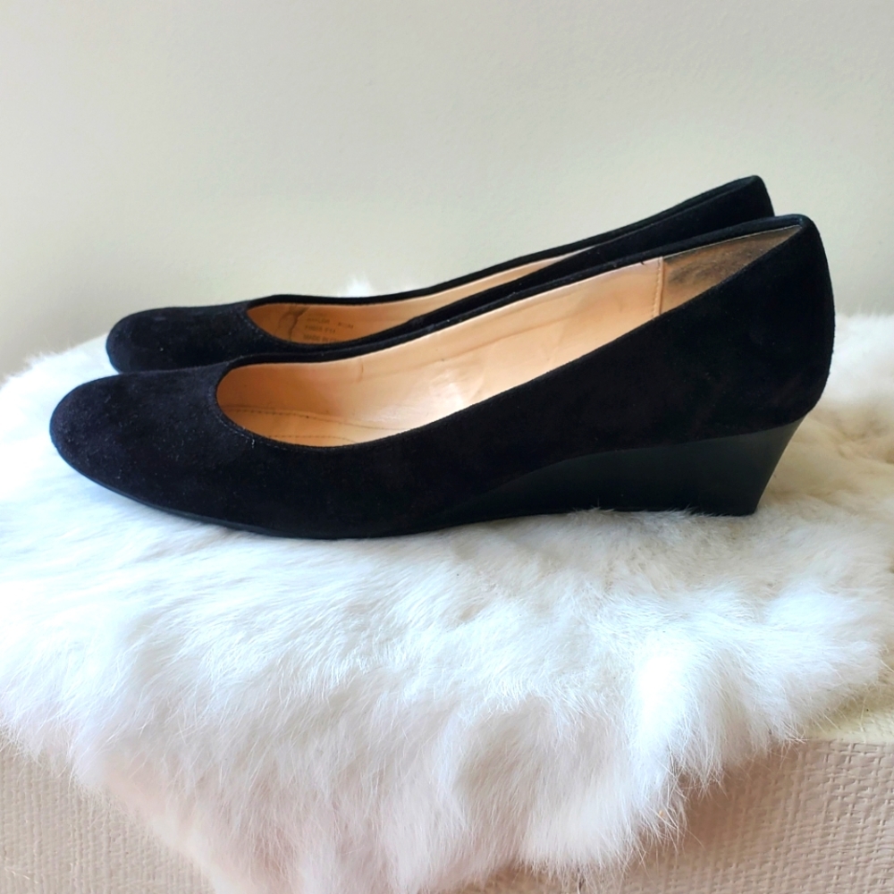 Calvin Klein Black Closed Toe Wedges 6.5